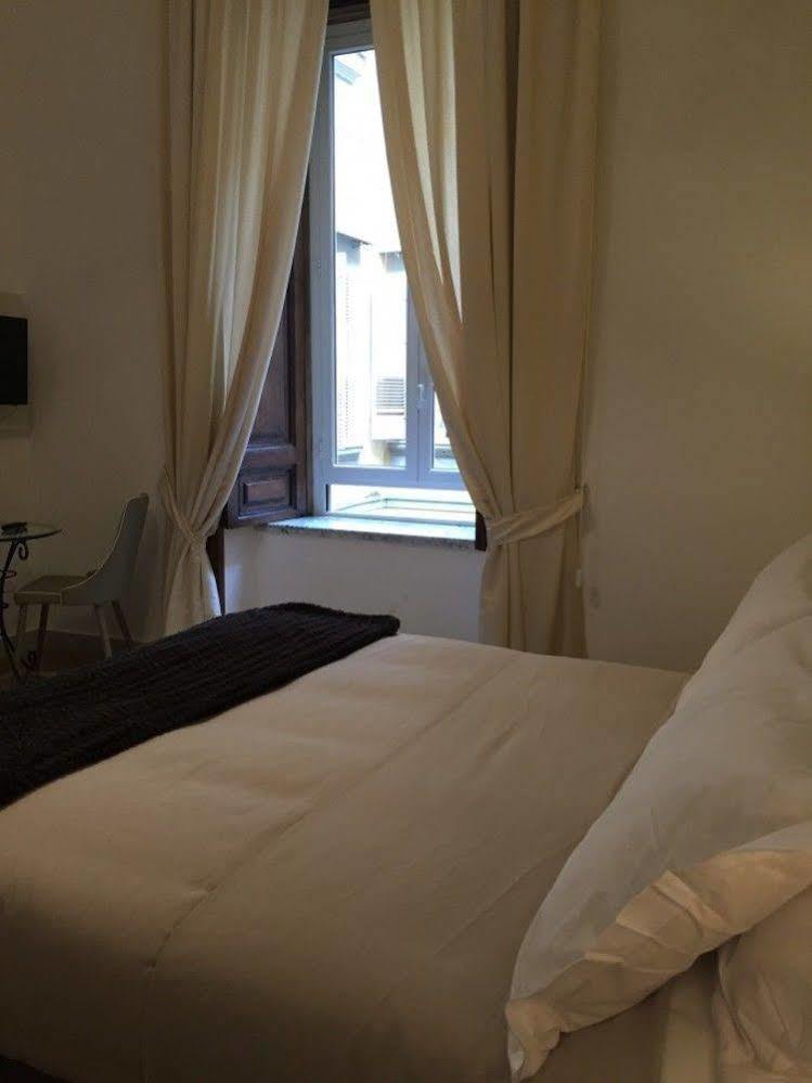 Napoli Milionaria B&B Екстериор снимка
