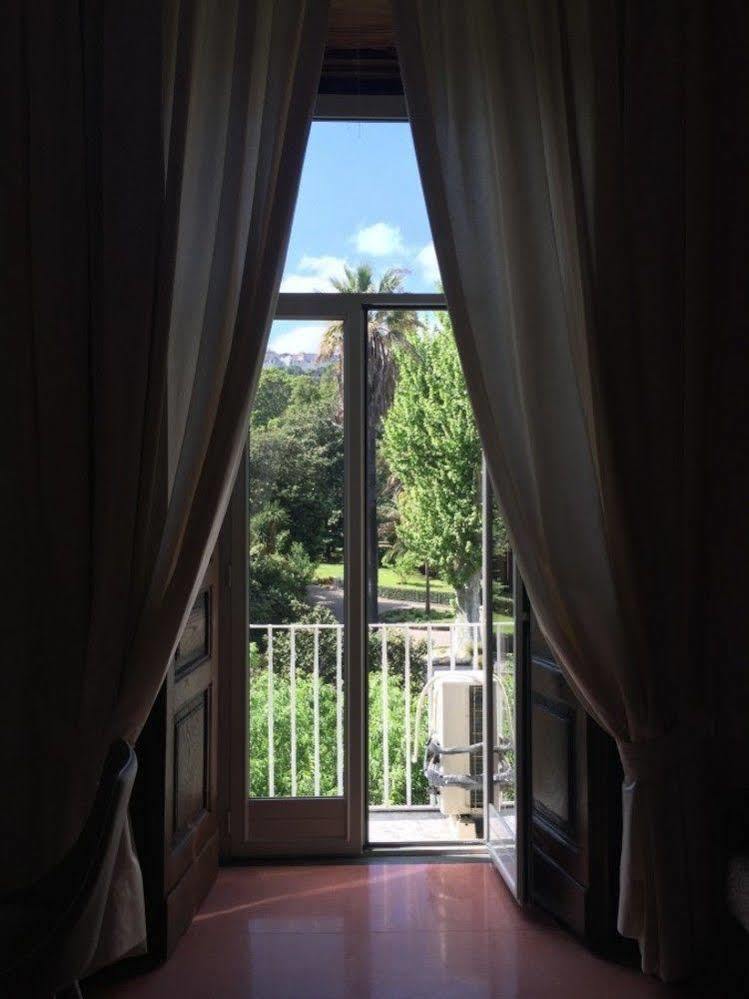 Napoli Milionaria B&B Екстериор снимка
