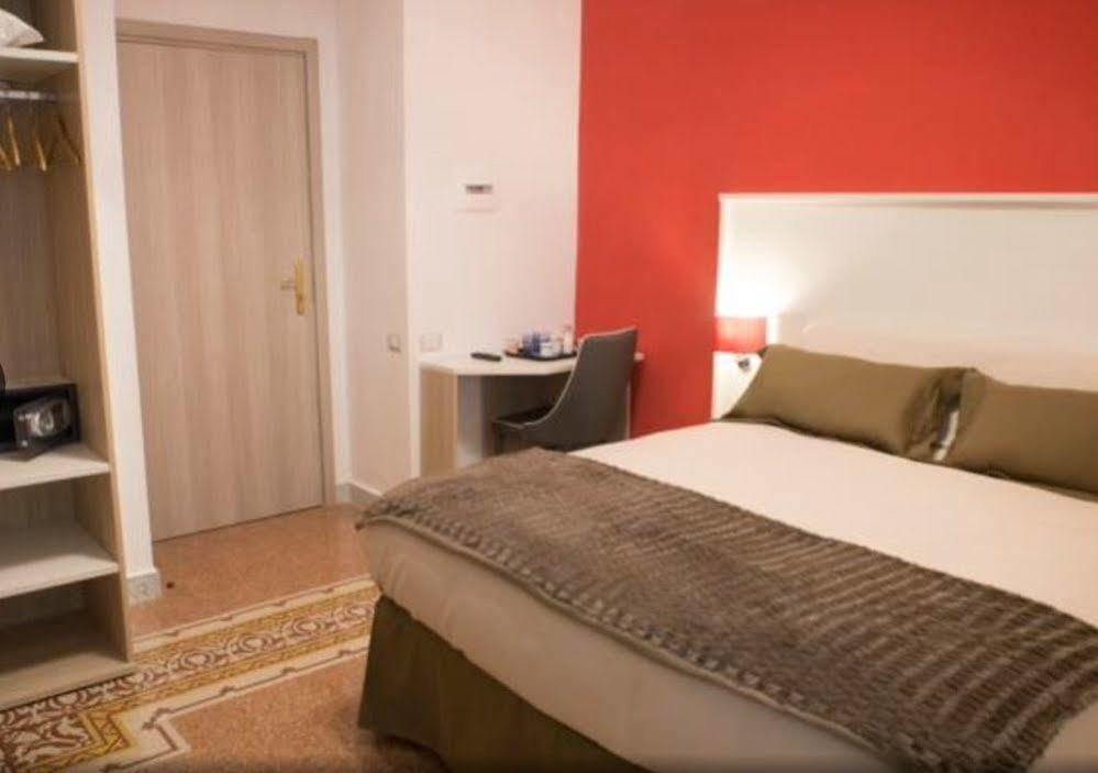 Napoli Milionaria B&B Екстериор снимка
